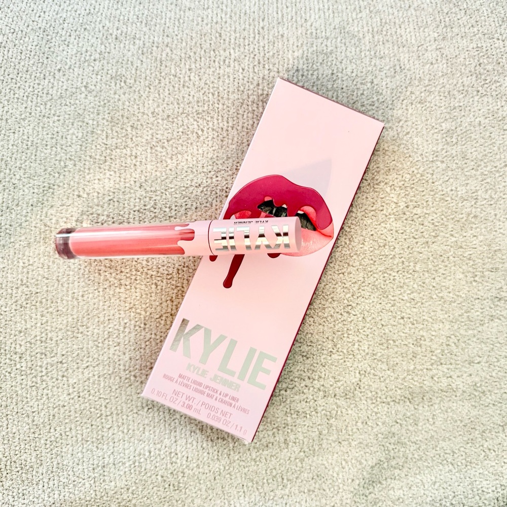 Kylie Cosmetics Matte liquid Lipstick only. In Snow Way Bae